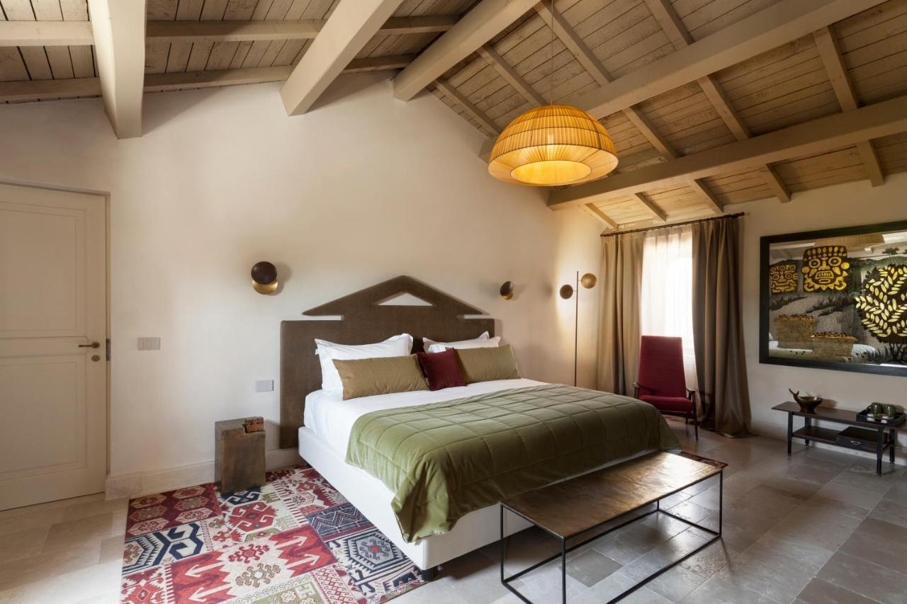 Palazzo Maresgallo Suites & Spa Lecce Exterior photo