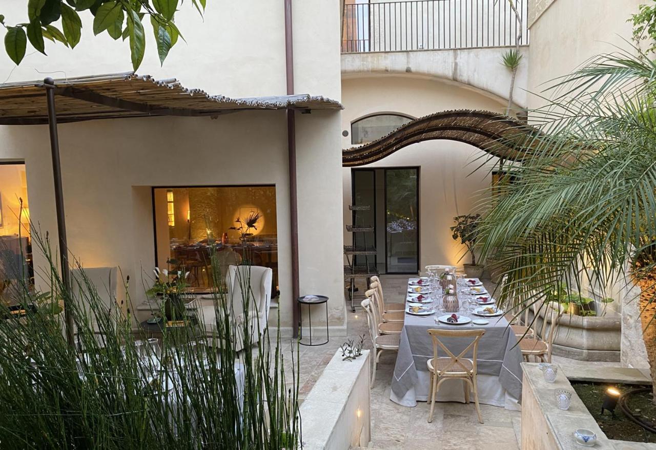 Palazzo Maresgallo Suites & Spa Lecce Exterior photo